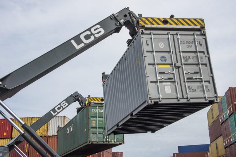 Hyra container